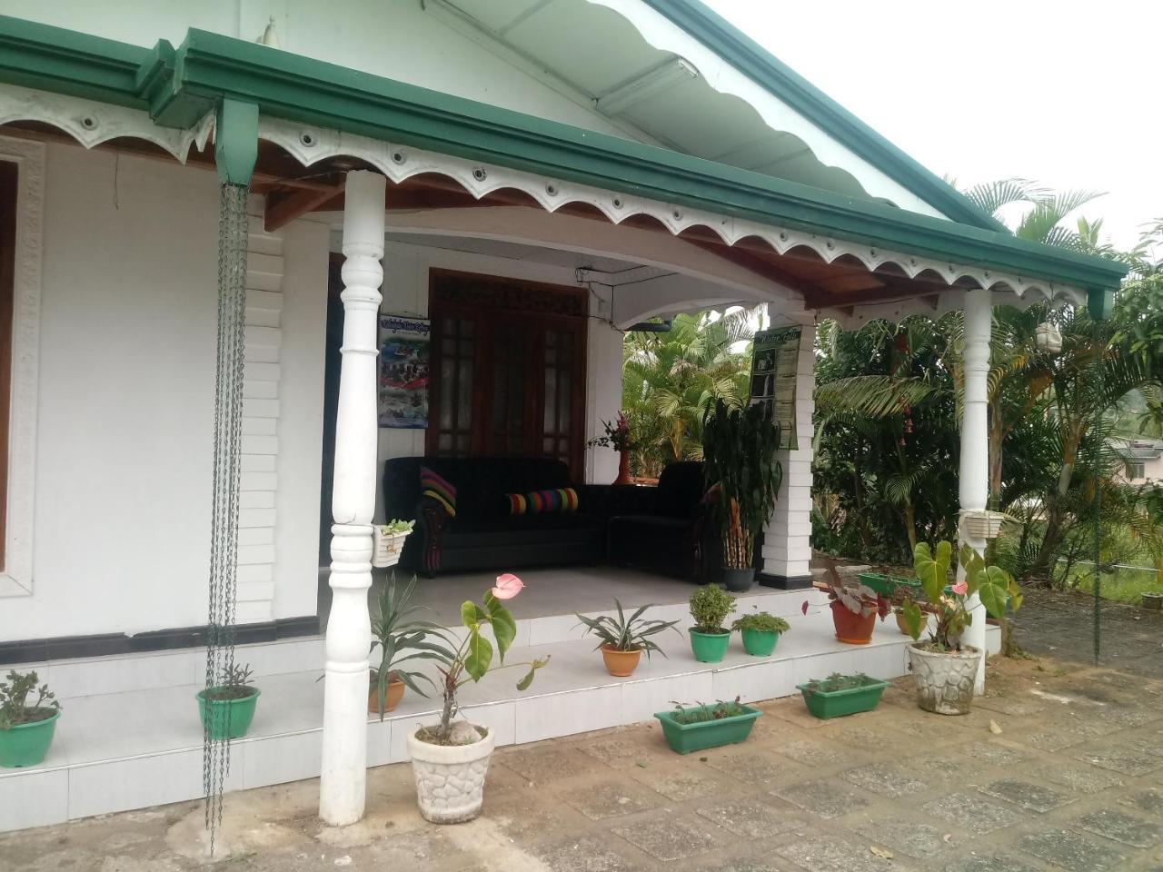 Jai Bungalow Bed & Breakfast Hatton Exterior photo